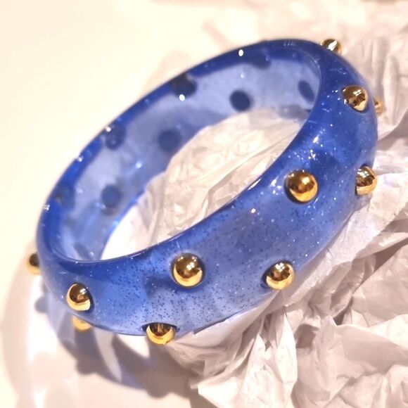 New FREE PEOPLE Pink Studded Resin Bangle Bracelet In Blue - Picture 4 of 8